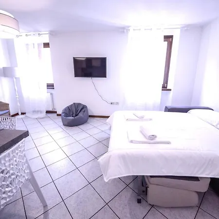 1Dest - Best Location Riva del Garda Exterior photo