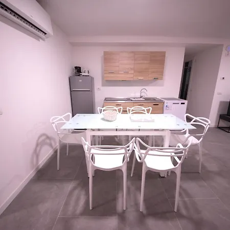 1Dest - Best Location Riva del Garda Exterior photo