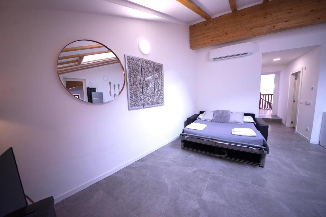 1dest - Location Apartment *
